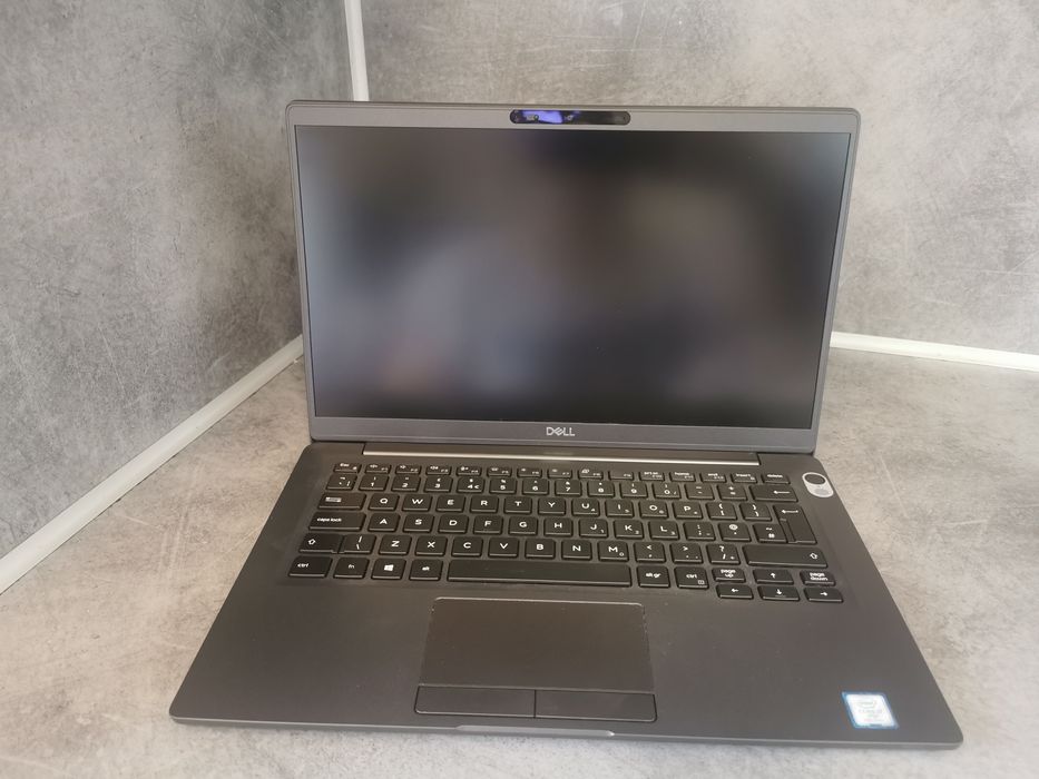 Dell latitude 7400