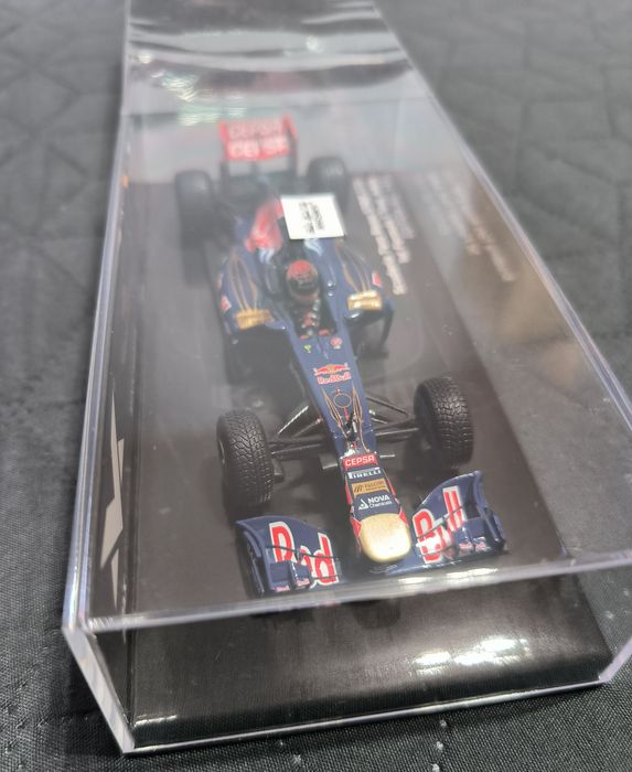 Max Verstappen Scuderia Toro Rosso STR7 1ste F1 2014 1:43 Minichamp