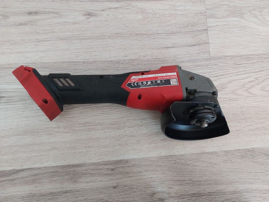 Flex milwaukee cu reglaj turatie, variator, 2022, stare perfectă