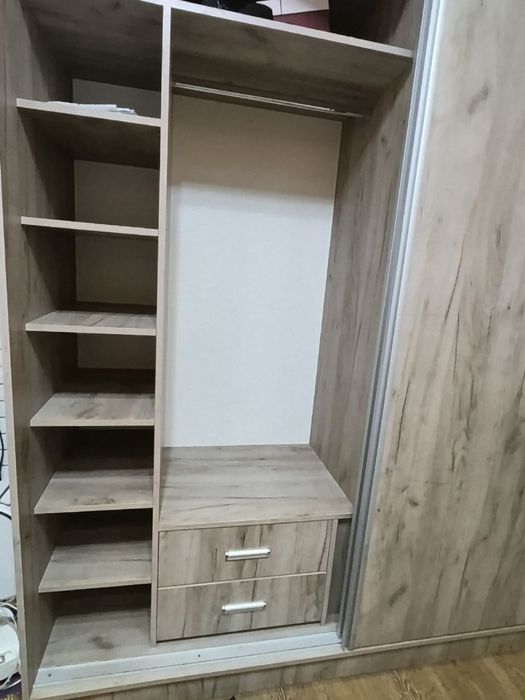 Шкаф-купе новый ,из лмдф,лелали на заказ ,фурнитурa blum