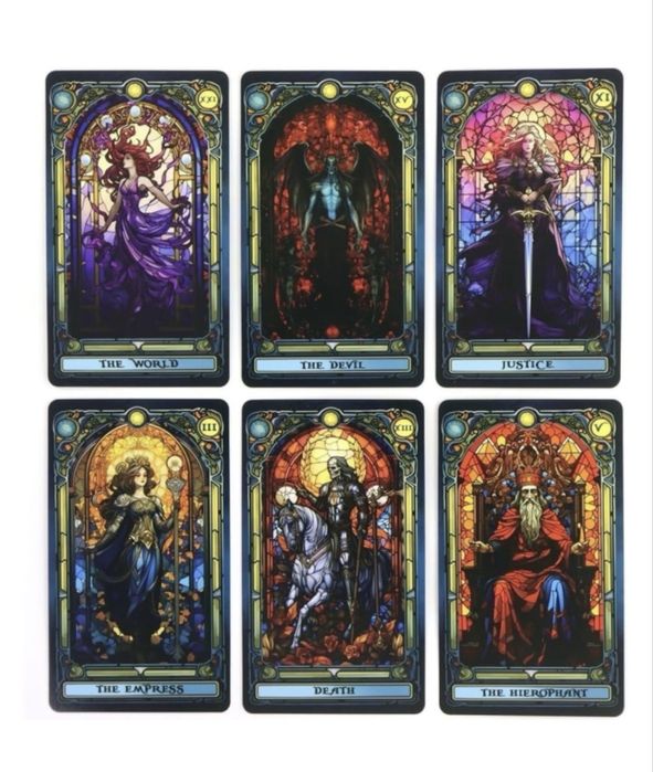 Carti de tarot noi
