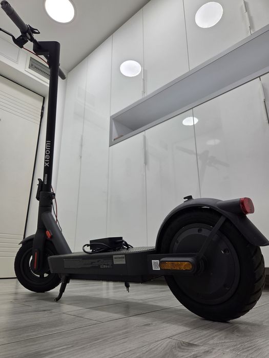 Trotineta electrică Xiaomi pro4, gen 2,  cu  factură.