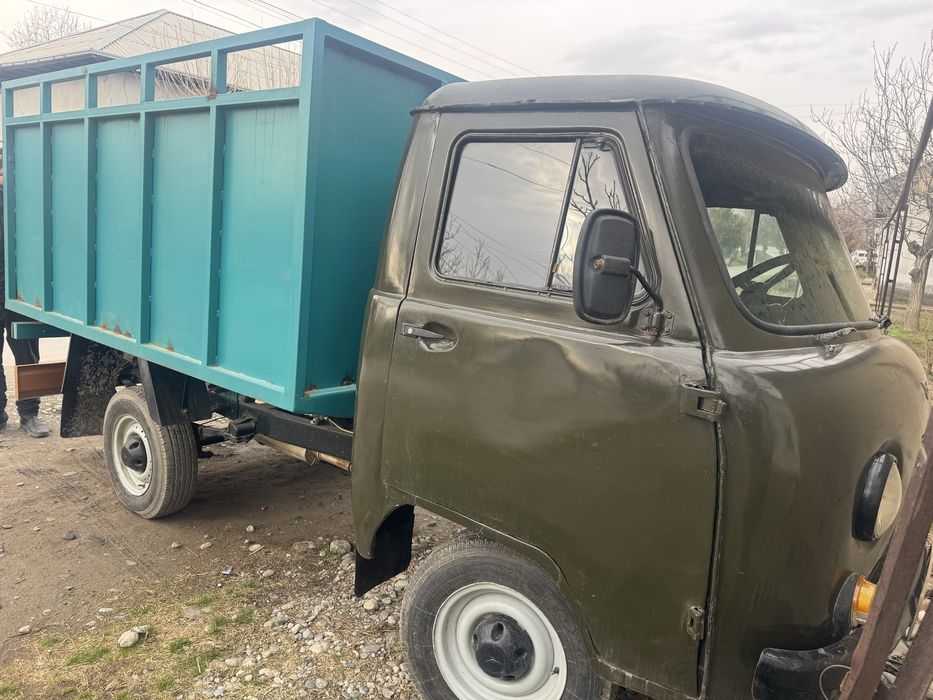 Уаз сотилади срочно