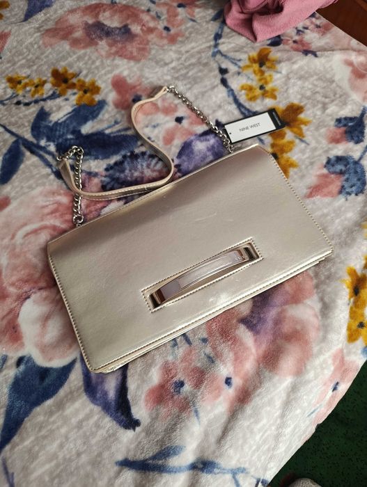 Сумка клатч золотистый цвет