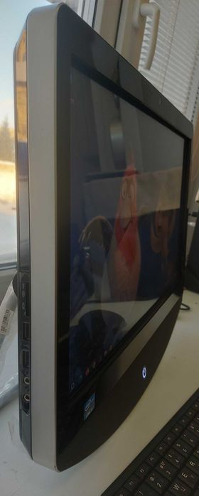 Моноблок сенсорный Packard Bell Core™ i3