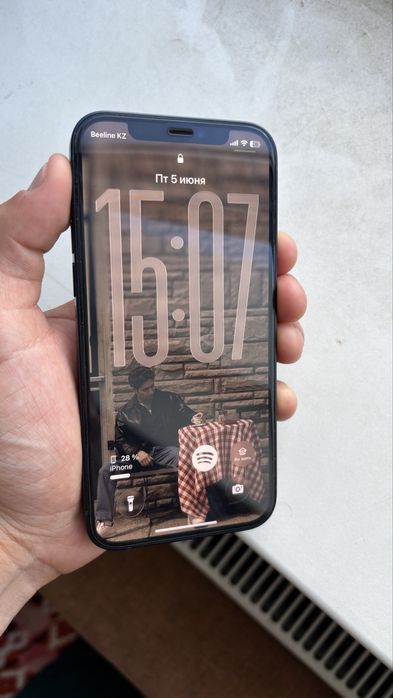 Продам IPhone 12,64 гб