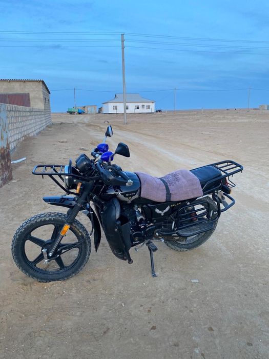 Мотоцикл Gsx 200cc