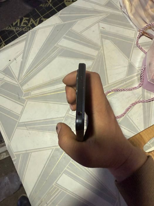 Redmi note 12 karobka dokument usta kormagan ideal