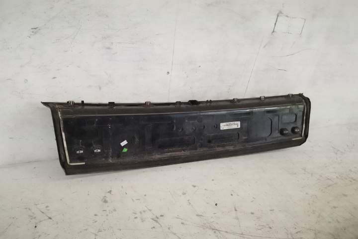 Форд Мустанг / Ford Mustang Оригинален панел за багажник с място за ка