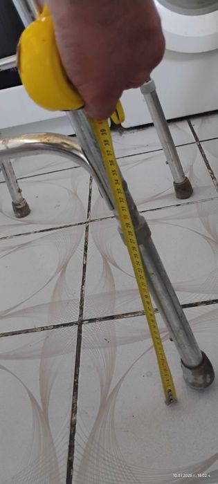 Проходилка за възрастен, използвана