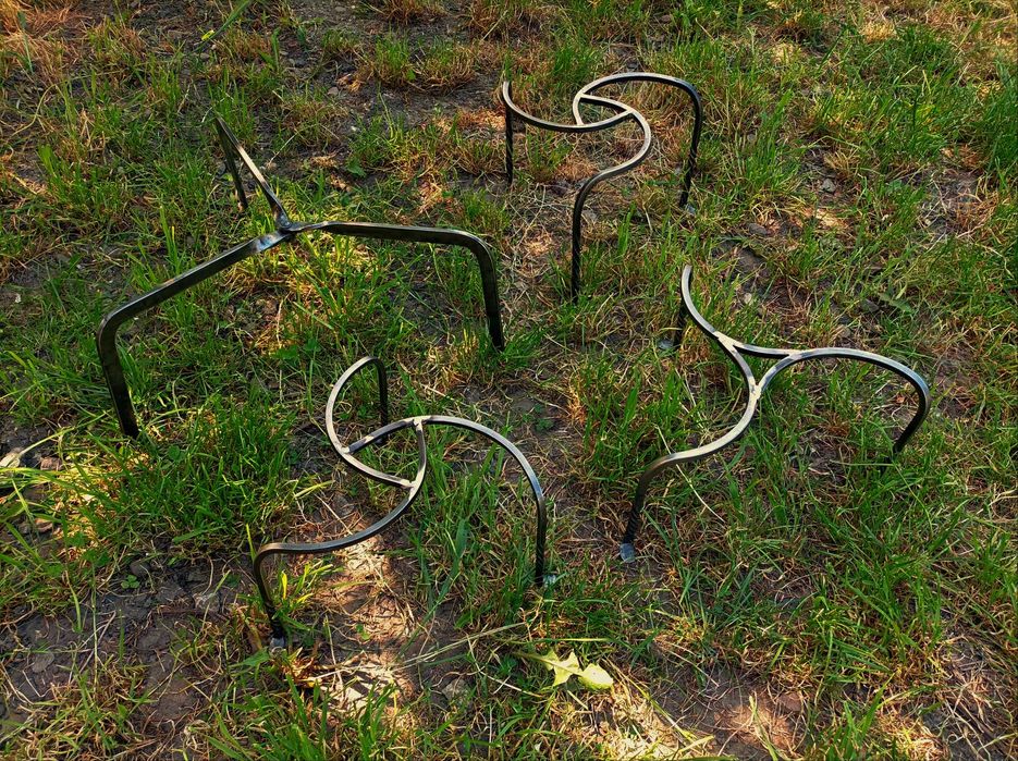 Pirostrie forjata, suport ceaun, trepied