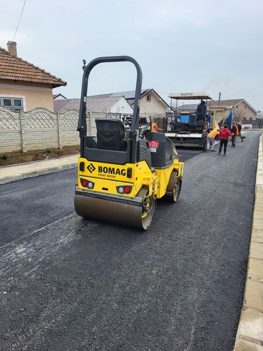 Închiriez cilindru compactor