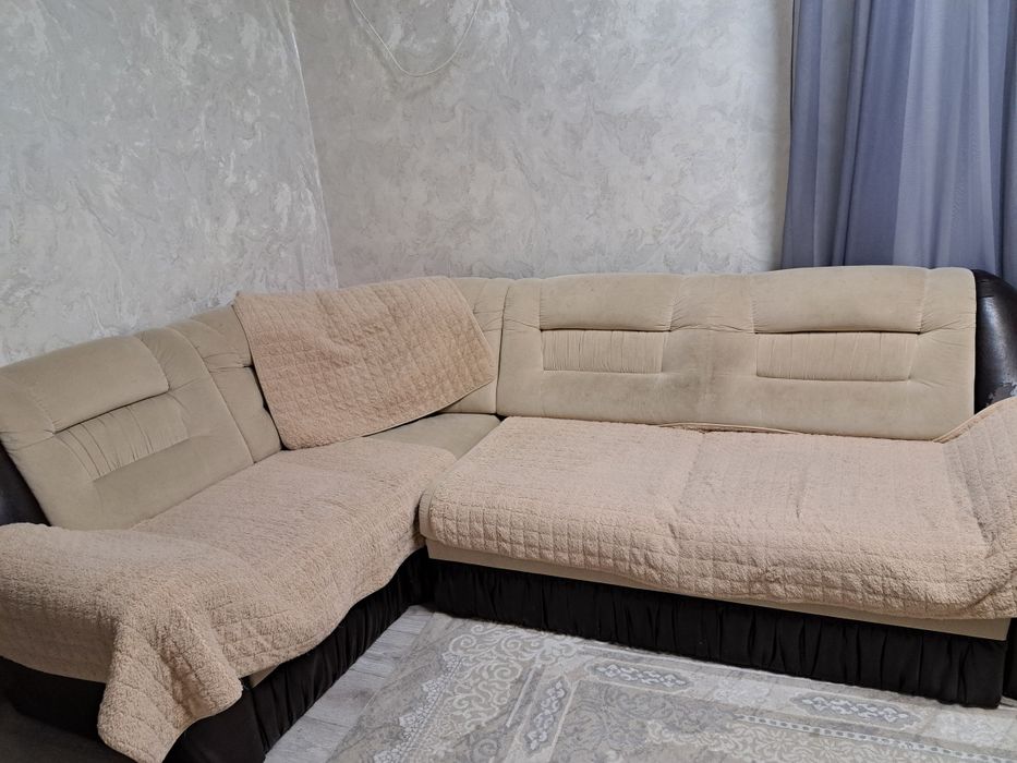 Продам угловой диван