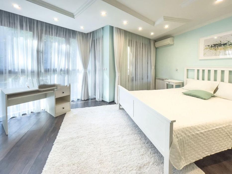 Дава се под наем Тристаен апартамент в София, Дианабад - 140 кв.м за 1100 € - Снимка #6