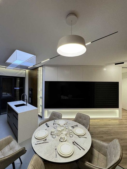 Срочно! 3-комнатная квартира 102 м² с ремонтом и кадастром