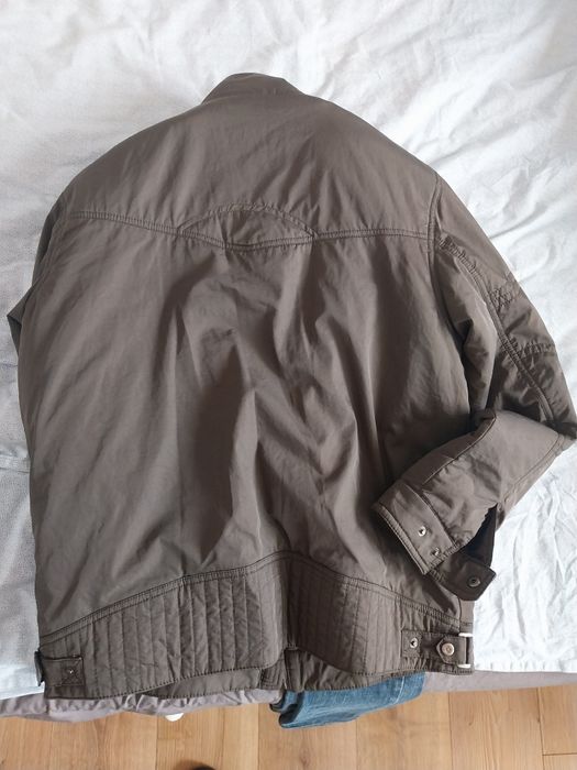 Мъжко спортно елегантно яке.