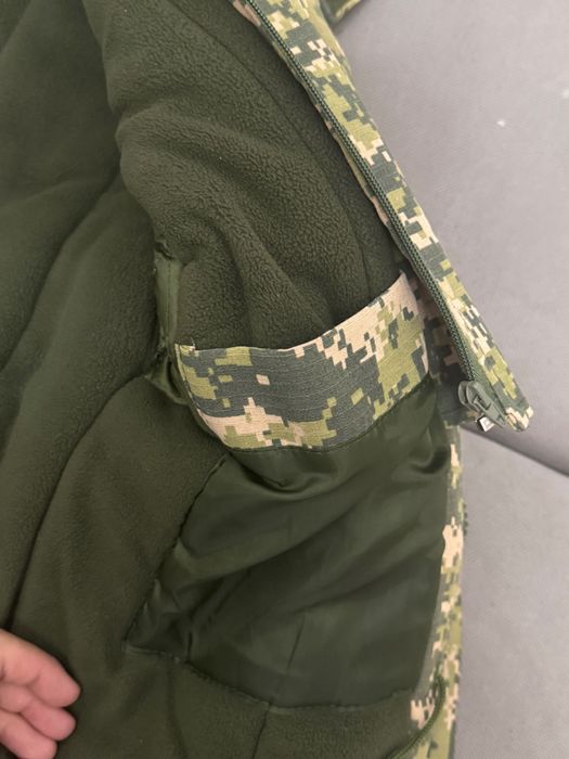 Продам военный бушлат, ушанку и планшет