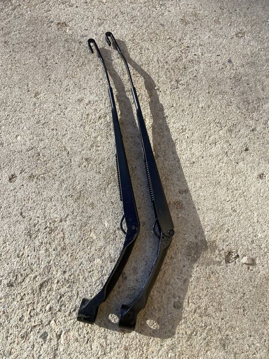 Поводки дворников