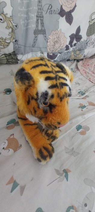 Игрушка- тирг. Состояние: новый. 
Дети выросли не кому играть.