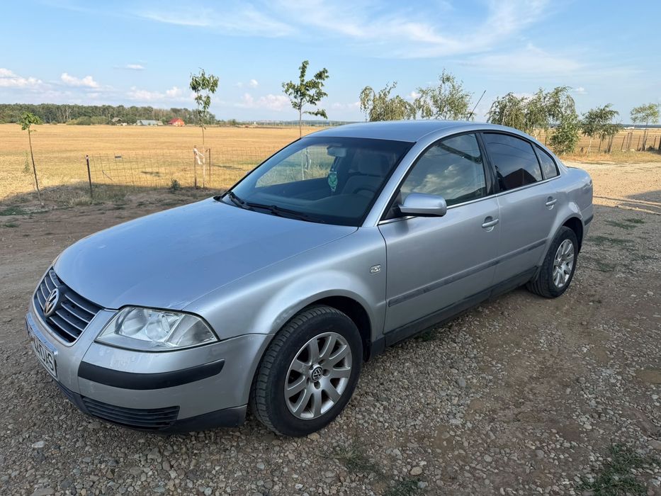 VOLKSWAGEN Passat 2003