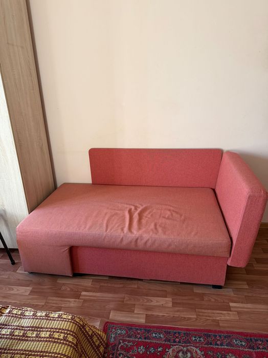 Отдам бесплатно диван тахту