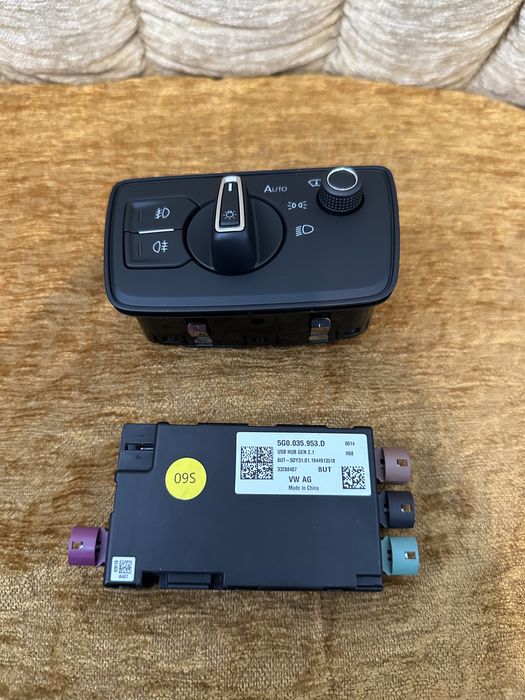 Bloc lumini / Modul HUB Usb VW Passat B8, Arteon