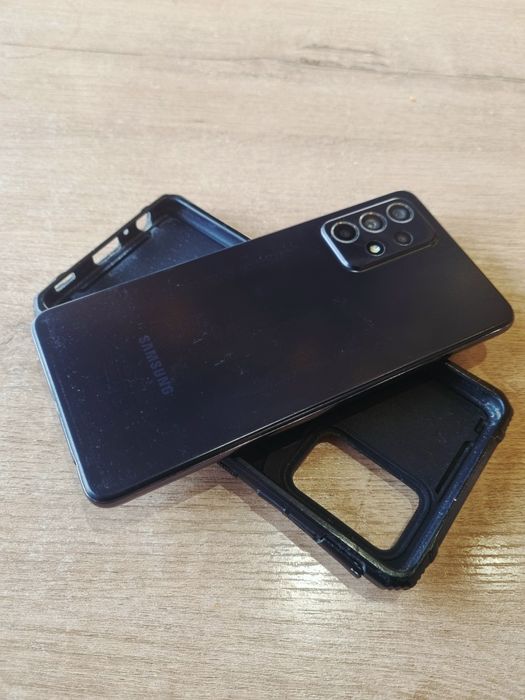 Samsung A52 в отличном состоянии