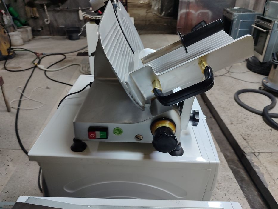 Колбасорезачка Профи