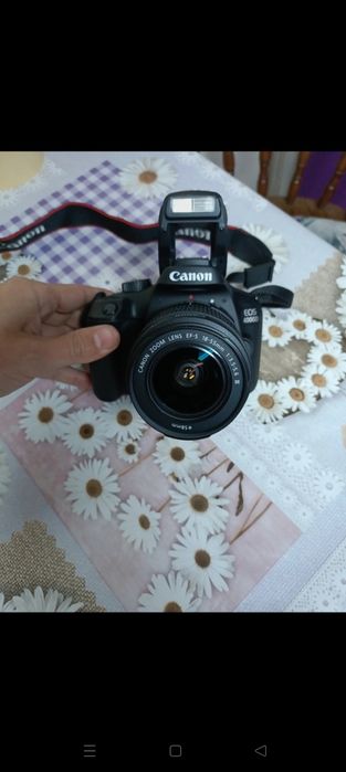 Aparat foto Canon DSLR 4000D nou