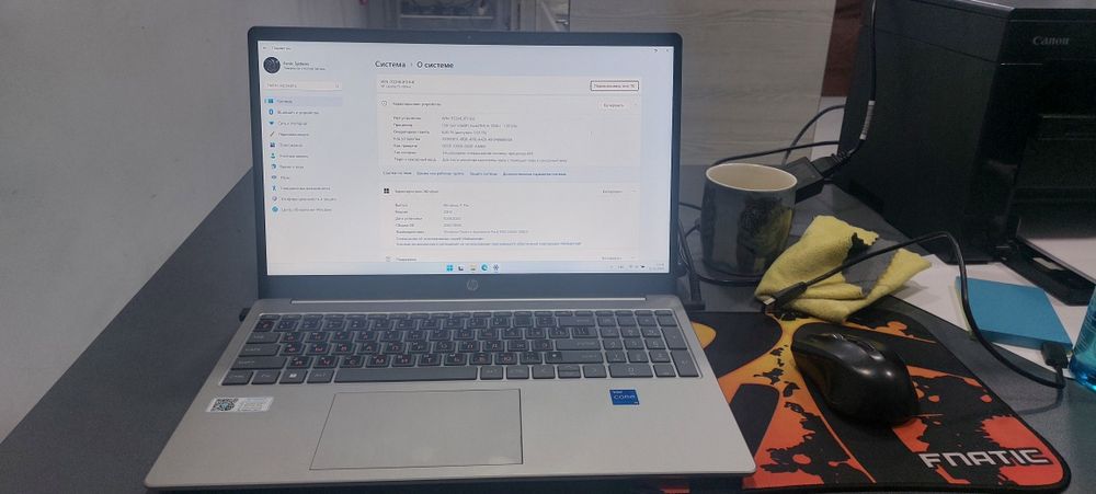 Noutbook hp core i5 1334 U sotiladi
