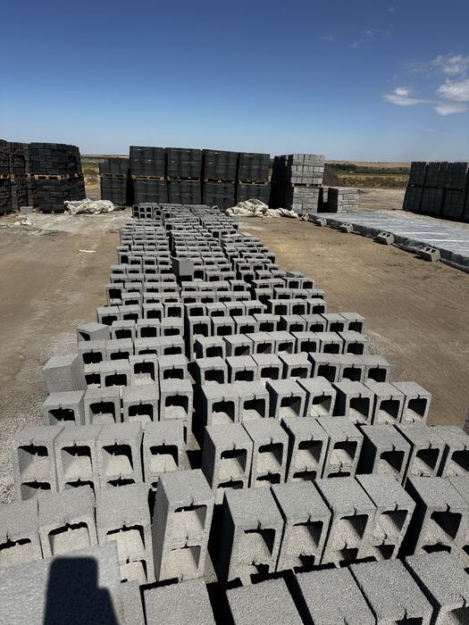 Шлакоблок квадратный