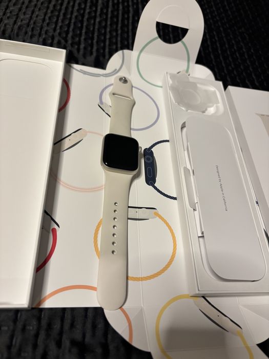 Apple watch SE 40mm 2025