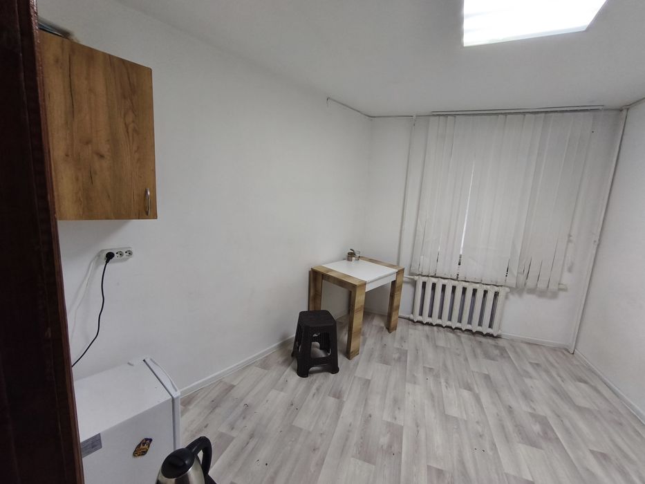 Сдам 2 комнаты в помещении