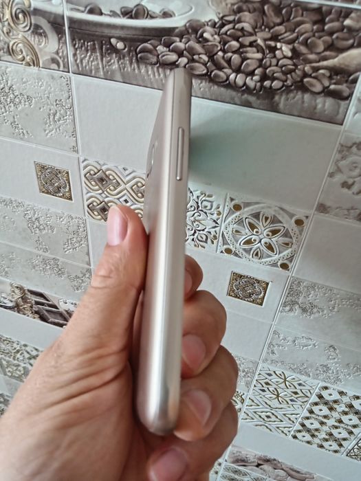 Телефон смартфон самсунг Samsung j1 2016