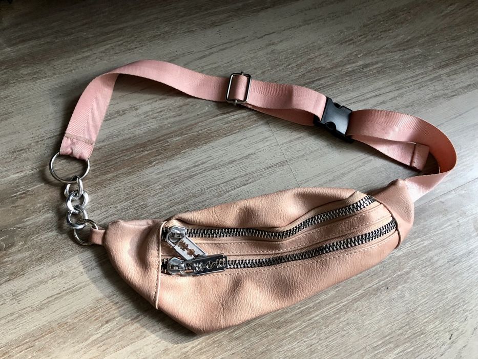 Дамска чанта/бъбрек