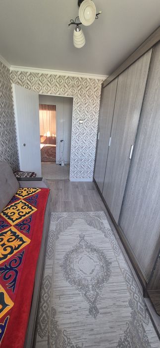 Продам 5 комнатную квартиру