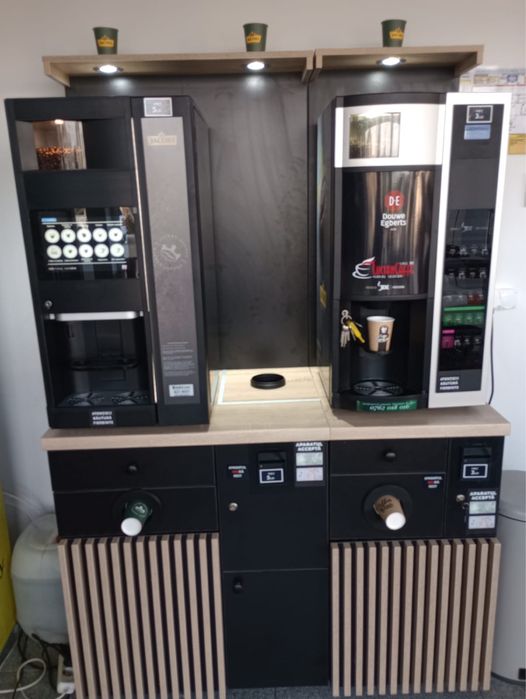 Inchiriez automate cafea si vitrine snak sucuri Tecuci si imprejurimi