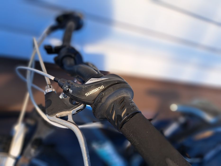 Продам велосипед марки Shimano