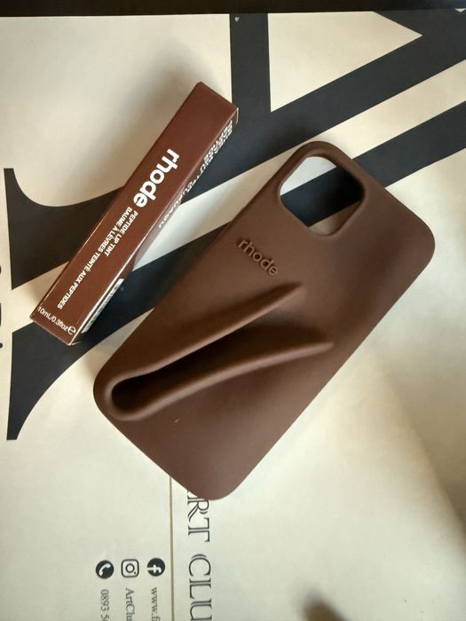 Rhode калъф и гланц за iPhone 13/14