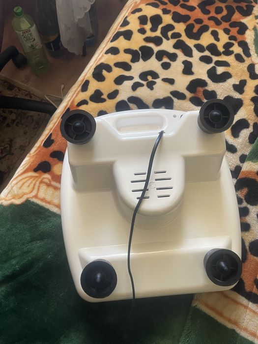 Aparat de masaj electric.