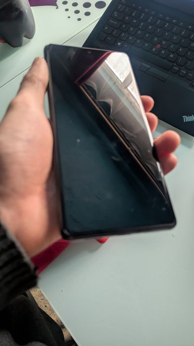 Vând Google Pixel 7 Pro 256GB (Negru/Obsidian) – Proiect Recondiționare / Pentru Piese + 6 Huse CADOU