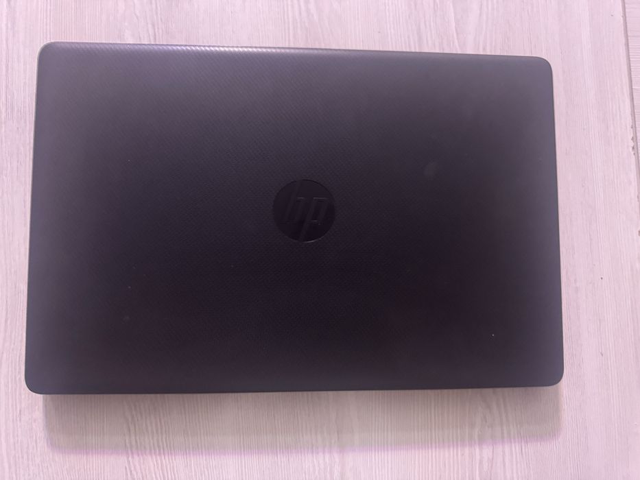 Hp 15-3007nia 12 gb ram Intel core i3 Holati : Ideal