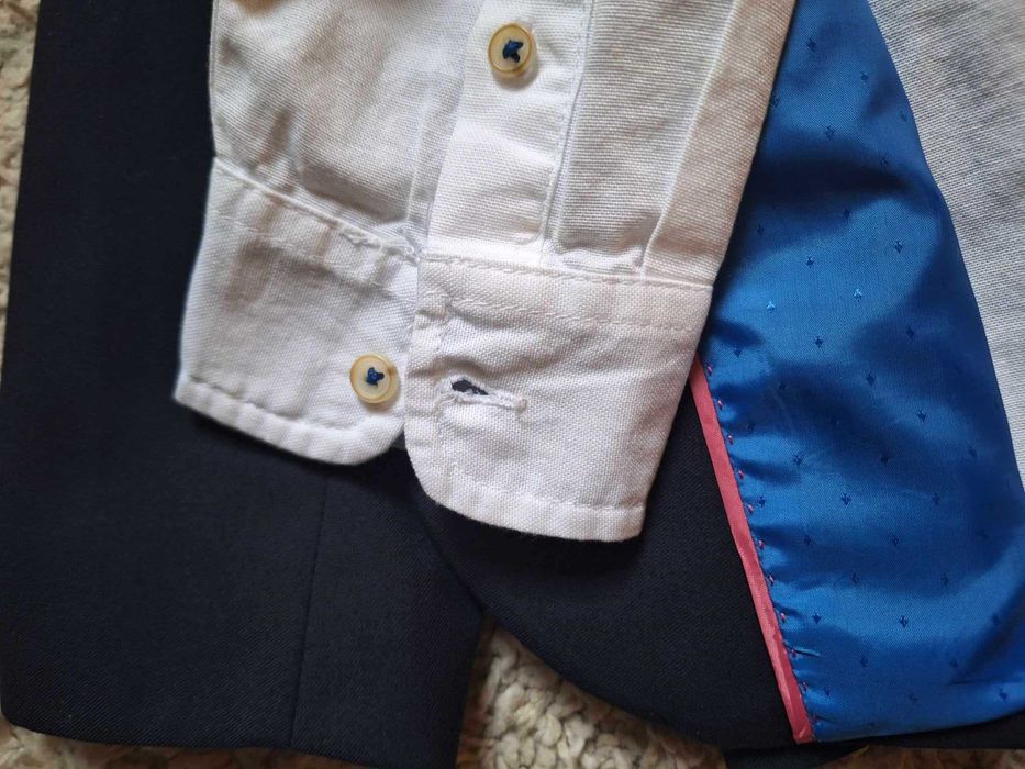 Детски официален костюм NEXT 128см