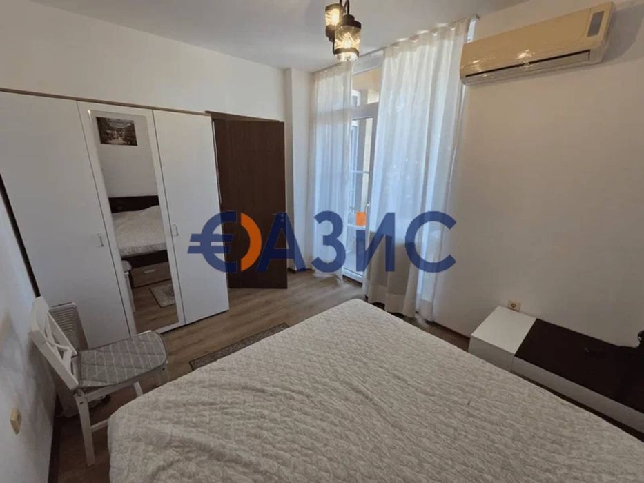 Продава се Двустаен апартамент в к.к. Слънчев бряг - 51 кв.м за 1177 €/кв.м - Снимка #5