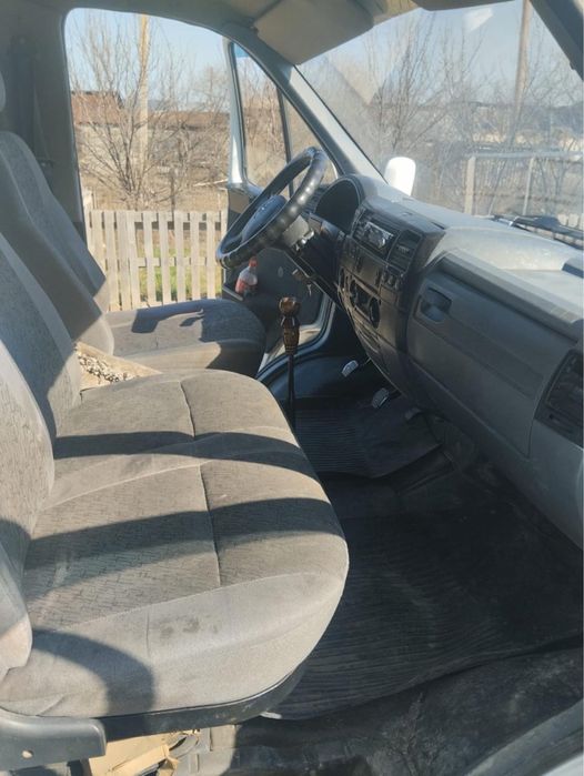 Продам газель 2009