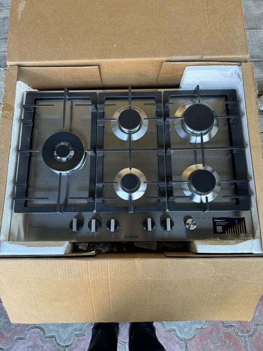 Продам варочную панель BOSCH PCS7A5M90