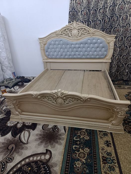 Спальни гарнитур мебел