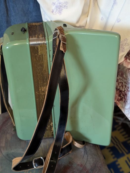 Acordeon Hohner Lucia IV P