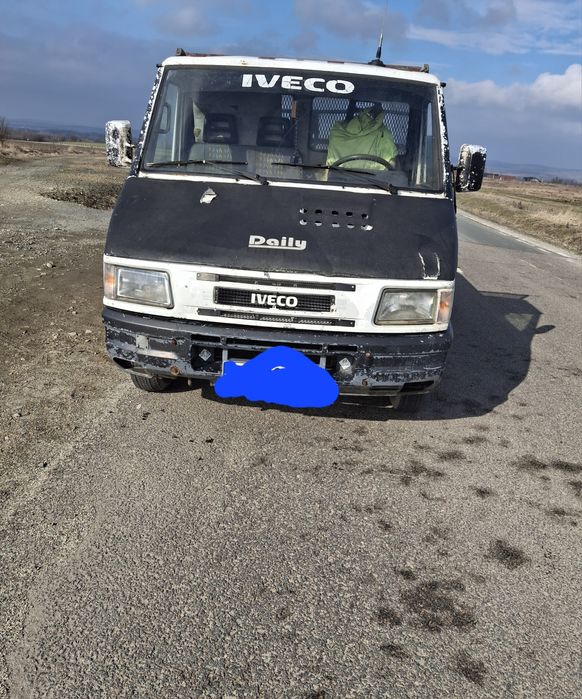 Vând iveco daily