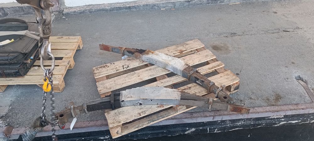 Рессора ЗИЛ 130-131 передняя